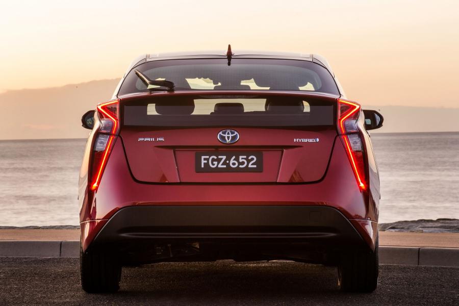  Toyota Prius 2016 года  (AU) (фото 5 из 31)